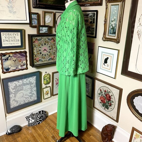 70s Vintage Kelly Green High Waist Sleeveless Polyester Dress with Lace Jacket - Picture 3 of 9